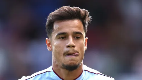 Coutinho em ação nos tempos de Aston Villa. Foto: Alex Pantling/Getty Images