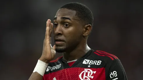 Lorran durante duelo contra o Grêmio. Foto: Jorge Rodrigues/AGIF