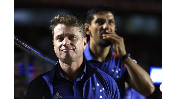 Fernando Seabra vê Cruzeiro em vantagem em São Januário.