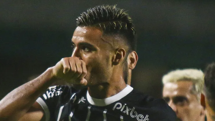 Foto: Gabriel Machado/AGIF