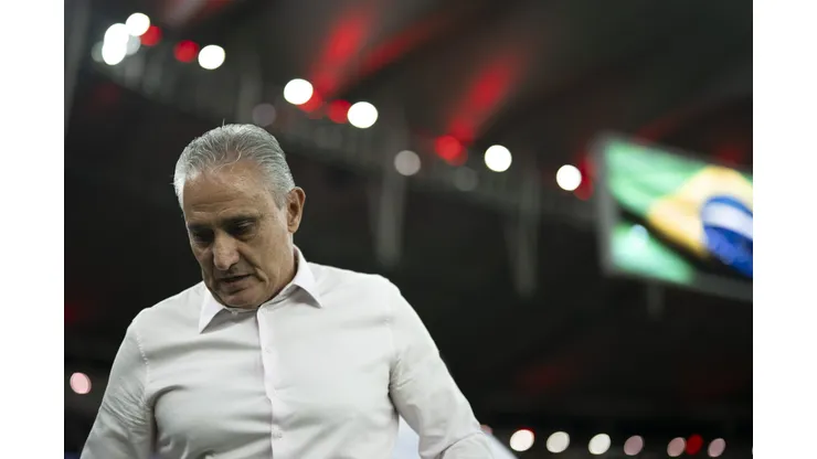 Tite terá de suar para ganhar do Athletico na Baixada.