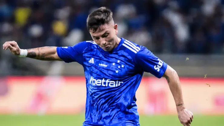 Foto: Gustavo Aleixo/ Cruzeiro - Barreal em campo na vitória sobre o Cuiabá