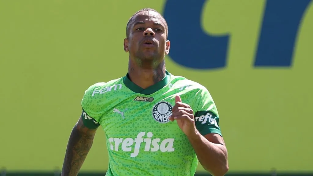 Caio Paulista correndo em treino do Palmeiras - Fabio Menotti/Ag. Palmeiras