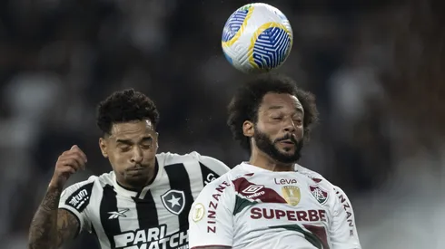 Fluminense em jogada de bola aérea. Foto: Jorge Rodrigues/AGIF