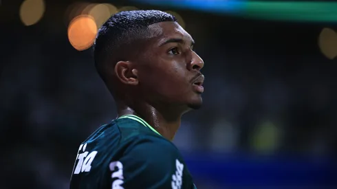 Luis Guilherme foi a 4º maior venda da história do Palmeiras em transferência para o West Ham - Foto: Ettore Chiereguini/AGIF