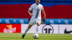 Eslovênia e Dinamarca duelam pelo Grupo C da Eurocopa.