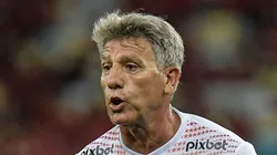 RJ - RIO DE JANEIRO - 27/12/2023 - AMISTOSO, TIME DAS ESTRELAS - Renato Gaucho jogador do time Branco durante partida contra o time Vermelho no estadio Maracana pelo Jogo das Estrelas 2023. `