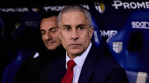 Sylvinho durante amistoso de preparação. Foto: Emmanuele Ciancaglini/Getty Images
