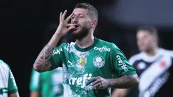 Gol de Zé Rafael, do Palmeiras, acabou anulado.