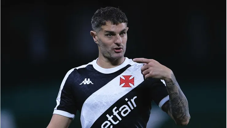 Vegetti, jogador do Vasco, durante partida contra o Palmeiras no estadio Arena Allianz Parque pelo Brasileirão Série A 2024. Foto: Ettore Chiereguini/AGIF
