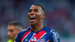 Jean Lucas comemorando o tento pelo Esquadrão. Foto: Jhony Pinho/AGIF