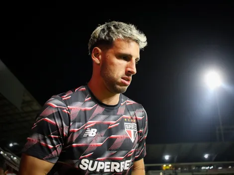 Calleri é flagrado pela TV em momento de raiva