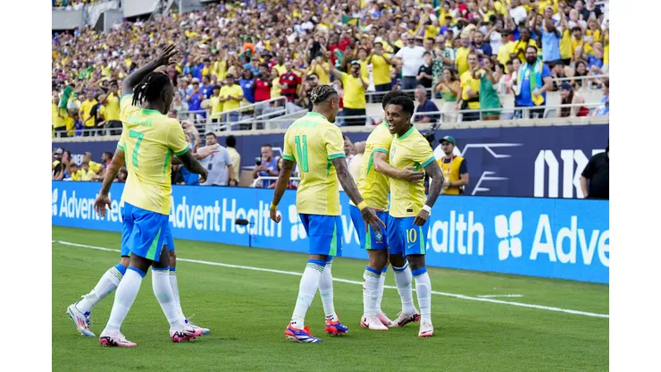 Seleção do Brasil durante amistoso contra Estados Unidos. (Foto de Rich Storry/Getty Images)