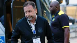 Augusto Melo vive crise no Corinthians