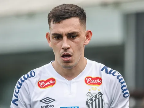 Escobar alcança longa sequência de jogos pelo Santos