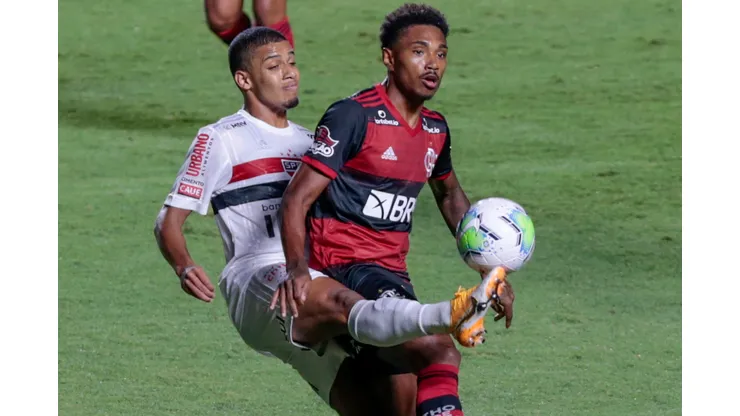 Brenner (à esquerda) foi oferecido ao Palmeiras nos últimos dias