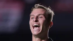 Galoppo comemora gol pelo Paulistão. Meia tem futuro definido no Clube Paulista.