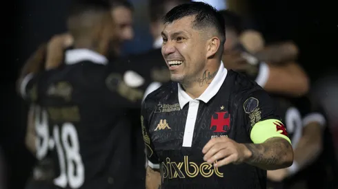 Foto: Jorge Rodrigues/AGIF - Medel pode fazer o Timão perder zagueiro