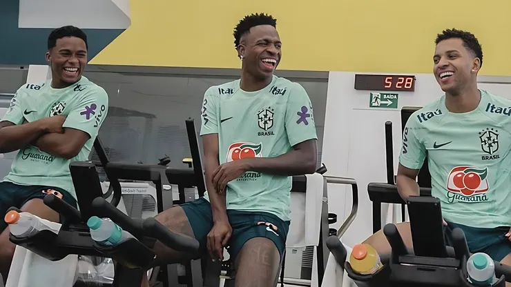 Endrick, Vini Jr. e Rodrygo na Seleção Brasileira. Foto: CBF