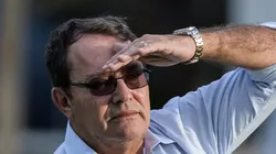 Pedro Lourenço em treino realizado na Toca da Raposa. Dirigente é avisado de demissão no Alviceleste. Foto: Gustavo Aleixo/Cruzeiro.