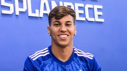 Kaio Jorge assina com o Cruzeiro. Foto: Gustavo Aleixo/Cruzeiro