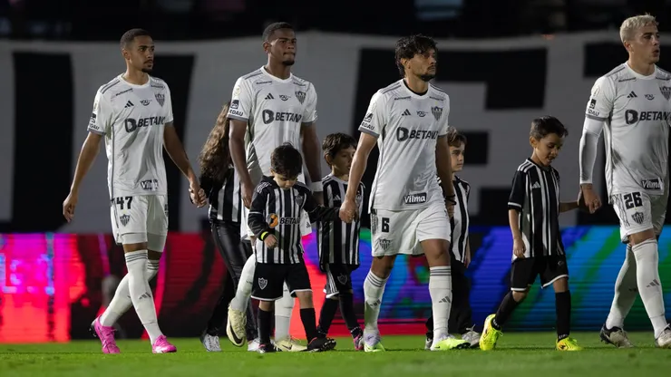 Atlético-MG entrando contra o RB Bragantino. Foto: Pedro Souza/ Atlético-MG/ Flickr