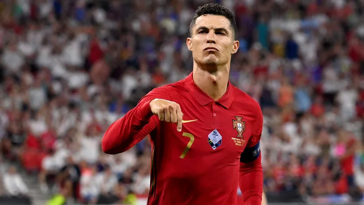 Cristiano Ronaldo em partida da Eurocopa 2020 (Foto: Tibor Illyes - Pool/Getty Images)