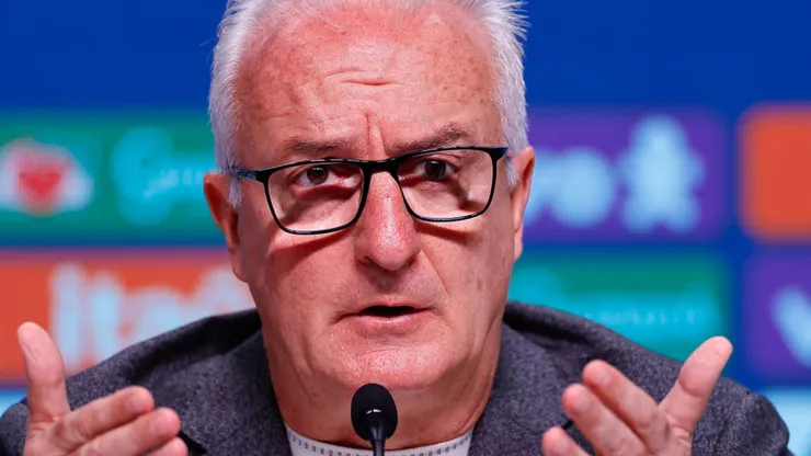 Treinador ainda não foi derrotado na Seleção Brasileira. Buda Mendes/Getty Images.