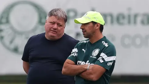 Abel Ferreira e Anderson Barros - Foto: Cesar Greco / Palmeiras