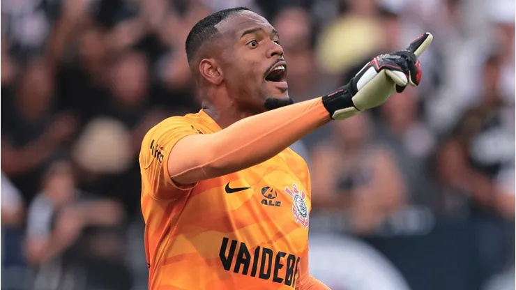 Carlos Miguel durante partida entre Corinthians e Fluminense, na Neo Química Arena, pelo Campeonato Brasileiro, no dia 28/04/2024.
