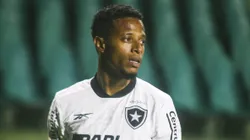 Durante entrevista o jogador apontou evolução na carreira até chegada ao Botafogo
