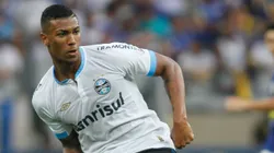 Ex-Grêmio, Walace negocia com o Flamengo - Foto: Thomas Santos/AGIF.