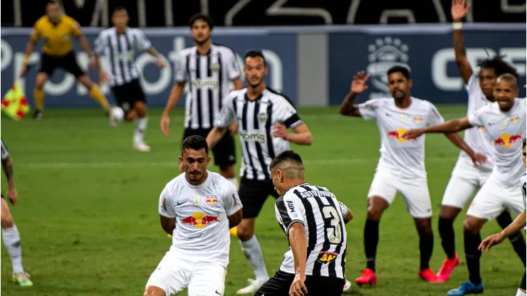 O RB Bragantino não vence o Atlético-MG desde 1998. Foto: Alessandra Torres/AGIF