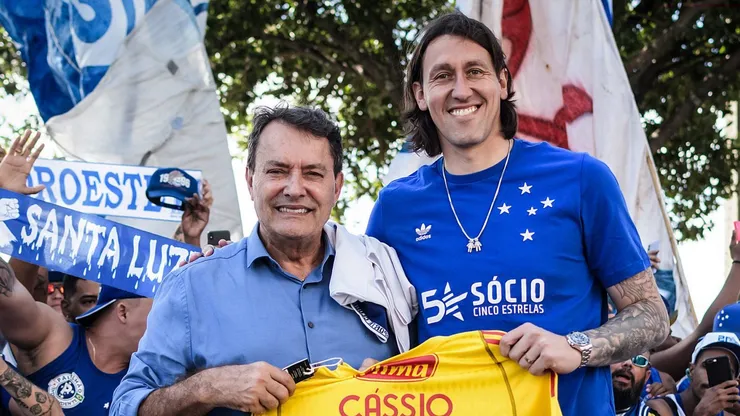 Chegada do goleiro Cássio ao Cruzeiro. Foto: Gustavo Aleixo/Cruzeiro