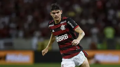 Foto: Marcelo Cortes / Flamengo - Ayrton Lucas ainda não deve retornar