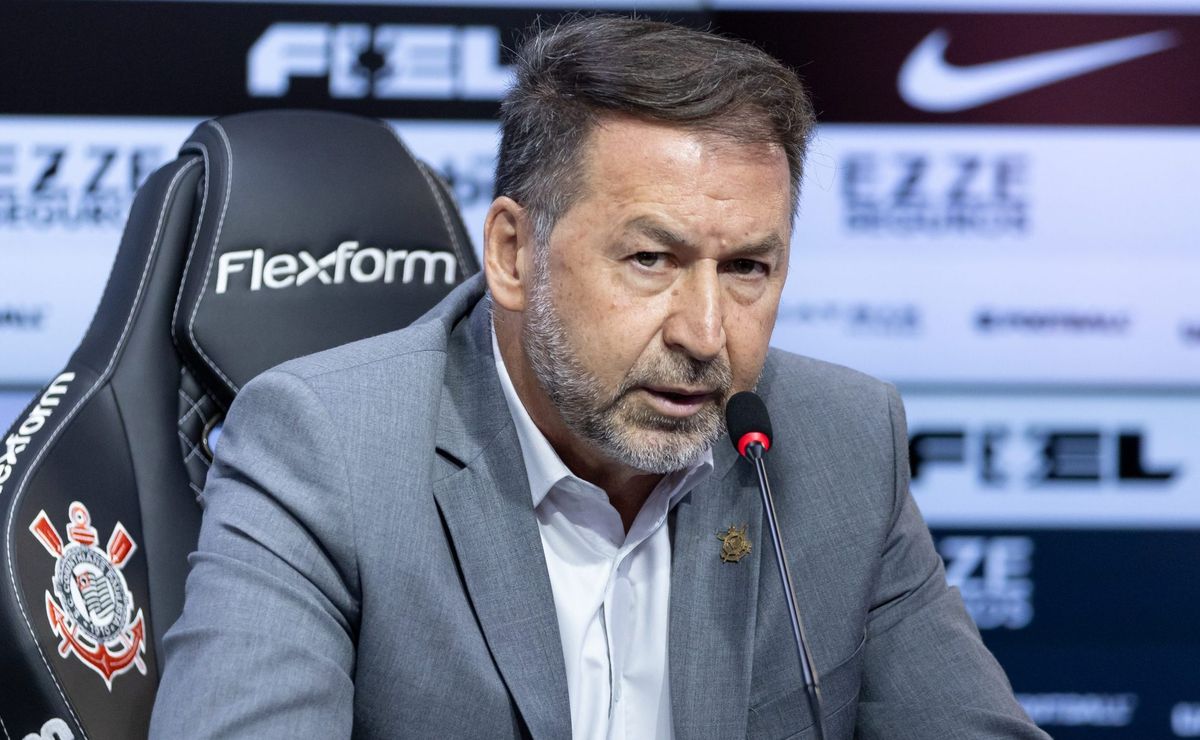 Vai de Bet: Augusto Melo culpa oposição sobre rescisão no Corinthians