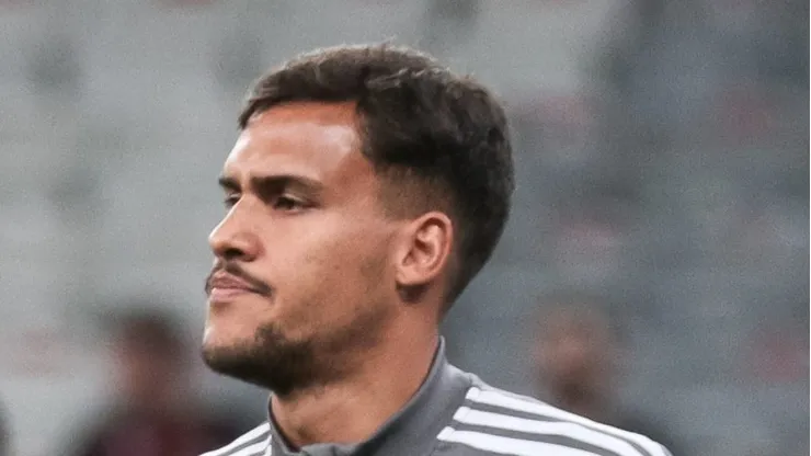 Matheus Mendes antes da partida contra o Athletico-PR. Goleiro pode ser opção para o Timão.