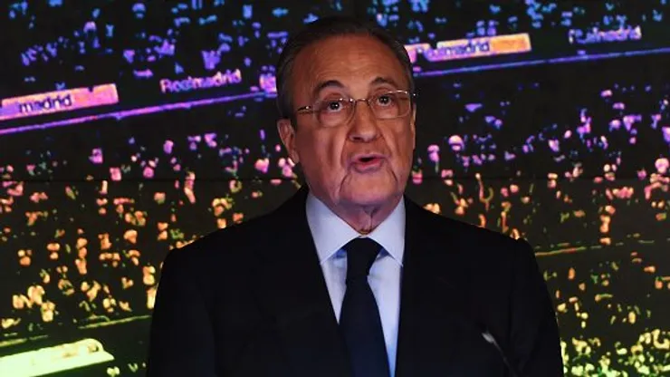 Florentino Pérez, presidente do Real Madrid, quando anunciou o retorno do ex-jogador Zinedine Zidane como treinador da equipe, no dia 11/03/2019. Foto: Denis Doyle/Getty Images