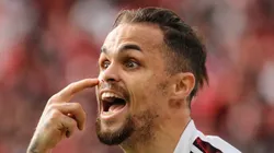 Michael durante partida contra o Athletico Paranaense. Atacante deve jogar no Mengão.