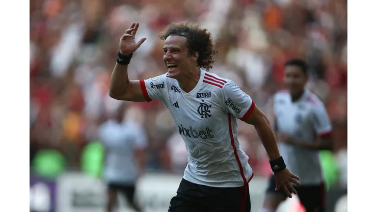 David Luiz tem contrato com o Flamengo até dezembro