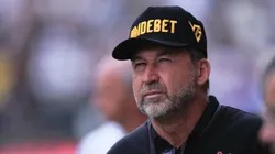 Augusto Melo vive pressão dentro do Timão