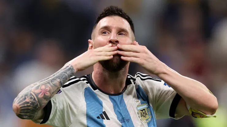 Messi em partida da Copa do Mundo 2022 entre Argentina x Croácia (Foto: Clive Brunskill/Getty Images)