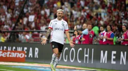 Arrascaeta jogador do Flamengo comemora seu gol durante partida contra o Vasco. Foto: Thiago Vasconcelos Dos Santos/AGIF