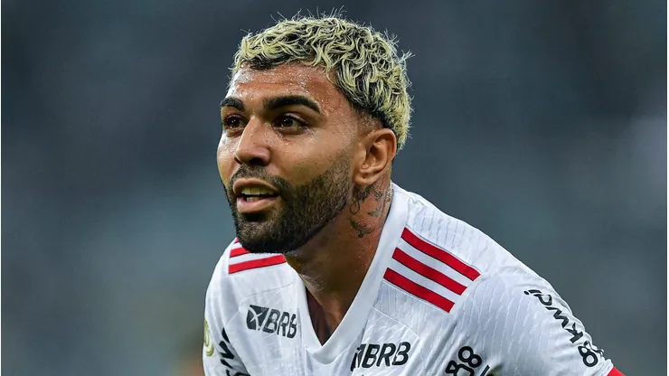 Gabigol comemorando seu gol durante partida entre Vasco e Flamengo, no Maracanã, pelo Campeonato Brasileiro, no dia 02/06/2024.