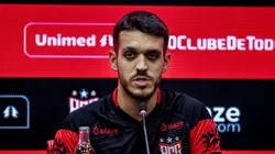 Lucas Kal durante a coletiva de imprensa desta sexta-feira (7). Foto: Ingryd Oliveira/ACG