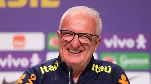 Dorival Júnior em coletiva de imprensa (Foto: Lucas Figueiredo/Getty Images)