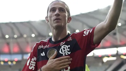 Filipe Luís em sua despedida como jogador em partida entre Flamengo e Cuiabá, no Maracanã, pelo Campeonato Brasileiro de 2023, no dia 03/12.