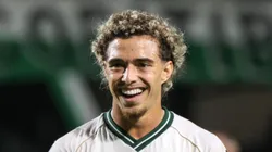 Figueiredo em ação pelo Coxa. Foto: Robson Mafra/AGIF