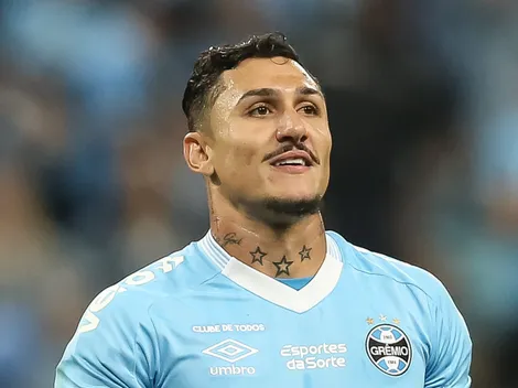 Vina revela desejo de voltar ao Grêmio e assunto repercute