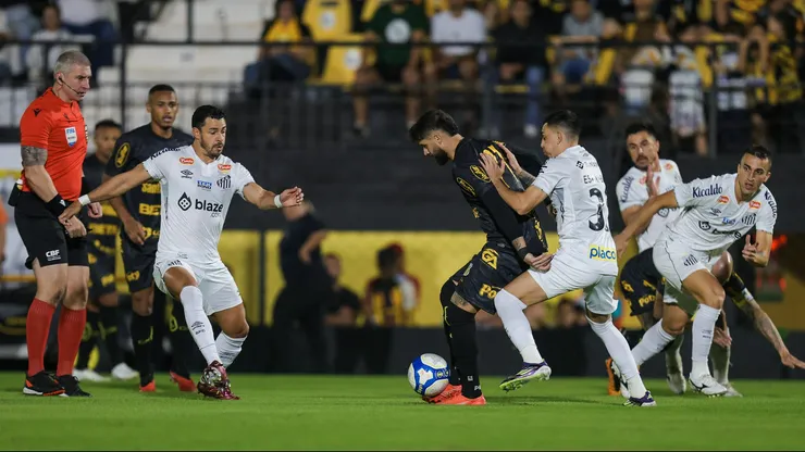 Time perdeu mais uma no Brasileirão Série B